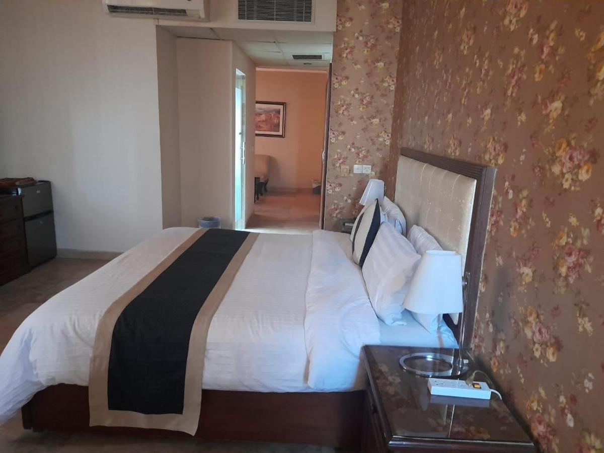 Shalimar Tower Hotel لاهور المظهر الخارجي الصورة
